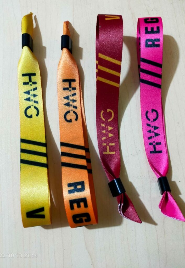 wristband lanyard